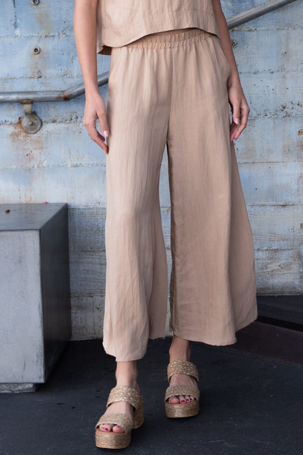 Woven Wide Leg Pull on Pants