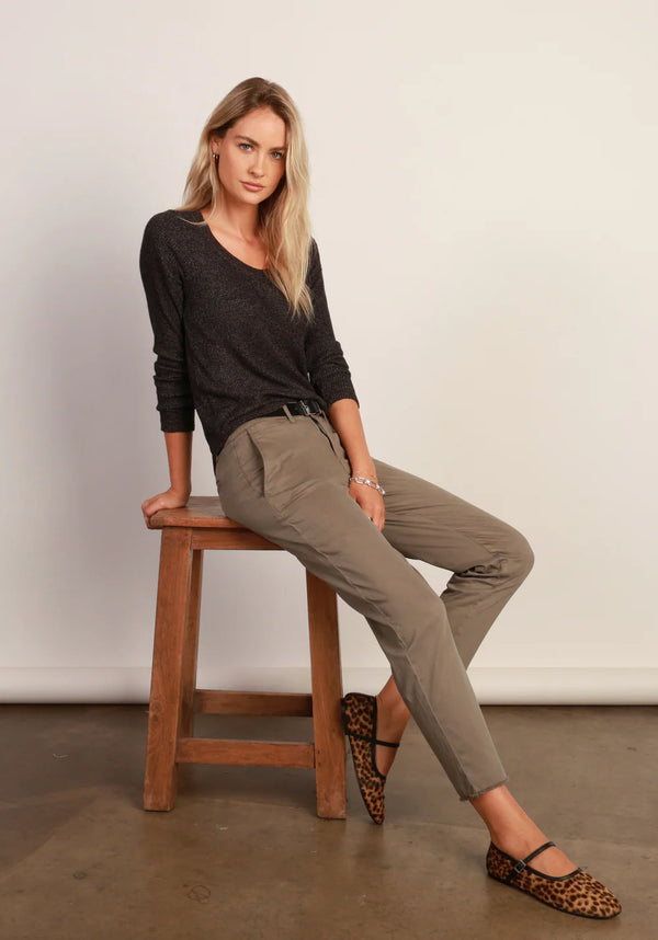 Brushed Waffle Scoop Neck Vintage Black