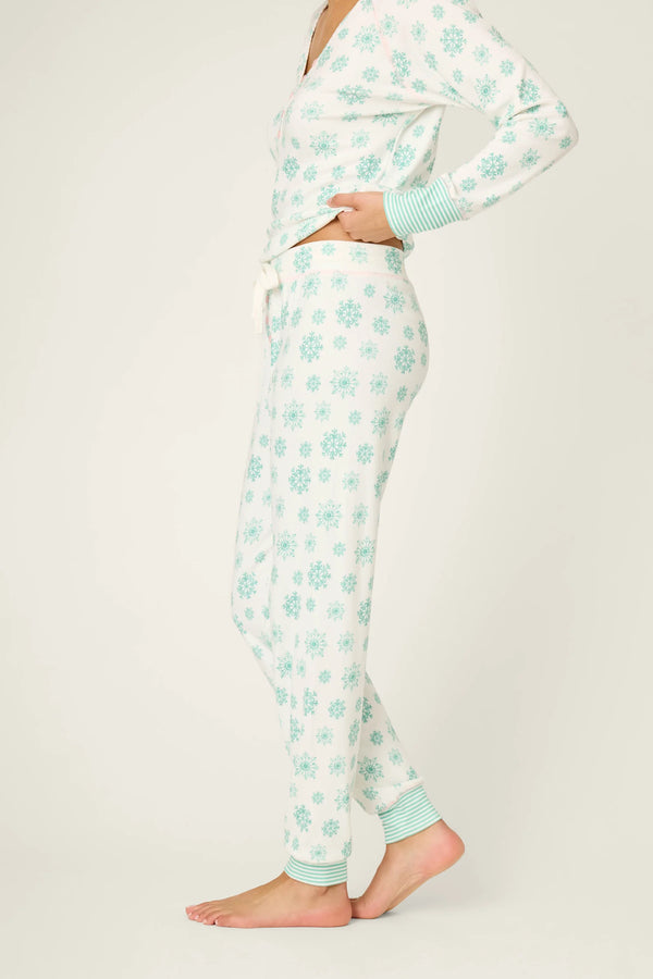 Pant Snowflake Wishes