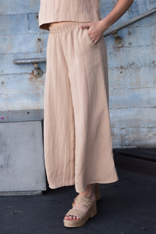 Woven Wide Leg Pull on Pants
